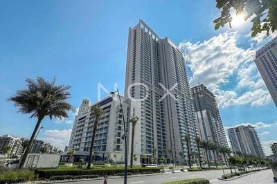 Elegant 1BR Palace Residence