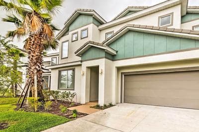 Home w/ Private Pool & Spa: 8 Mi to Disney