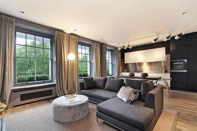 Cadogan Square Luxury 2 Bedroom Apartment II