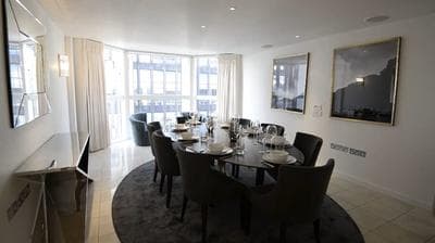Spacius 3-bed Apartment in Kensington, London