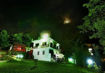 Raj Resort