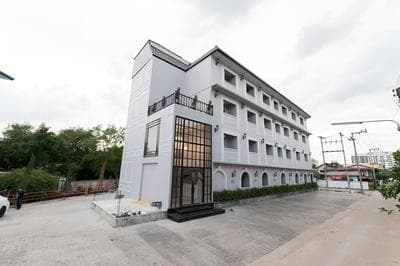 The Cape Hotel