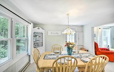 Outdoor Exploration: Quaint North Conway Cottage!