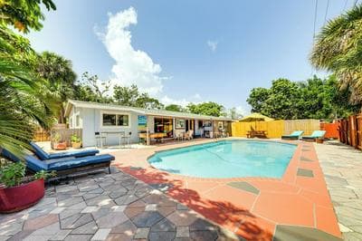 Walk to Dining & Shopping: Pompano Beach Home!