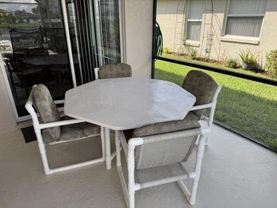 Cullen Villa 4 Bedroom Home
