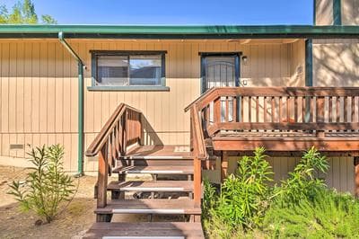 Calm Groveland Cabin - Near Pine Mountain Lake!