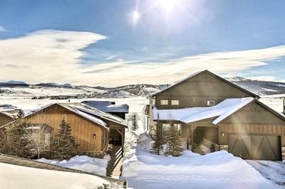 Hike & Ski: Stunning Home w/ Hot Tub in Granby!