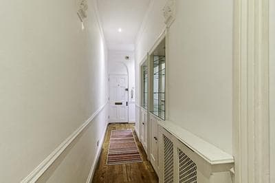 Beautiful One Bed Garden Flat In Parsons Green