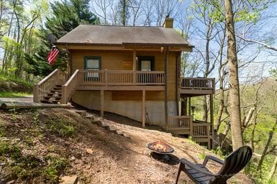 Alessandras - Beautiful Rustic-chic Riverfront Cabin Fireplace pet Friendly