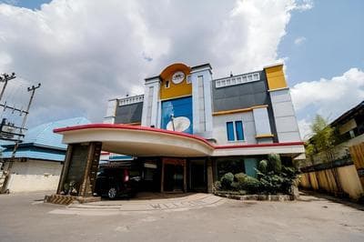RedDoorz Plus near Universitas Lambung Mangkurat