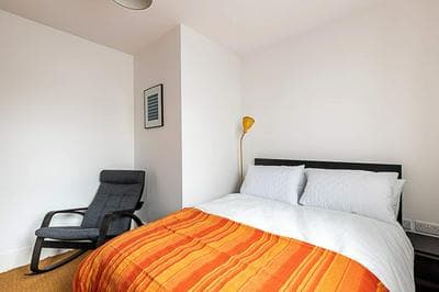 Stylish Chiswick Apartment With a Private Terrace