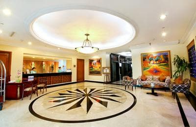 Oxford Suites Makati