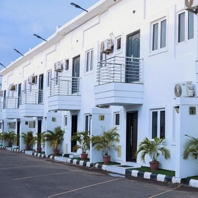 The Mastadon Apartment