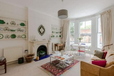 Traditional 2 Bed Apartment Notting Hill