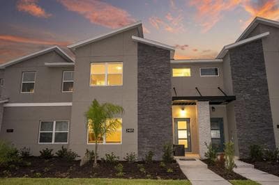 Gorgeous 4 Bd w Pool Storey Lake Resort 2485