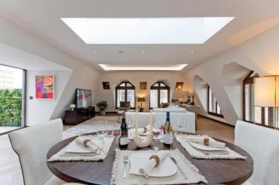 3-bed Rooftop Penthouse