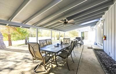Dog-friendly Oakhurst Home: Walk to Downtown!