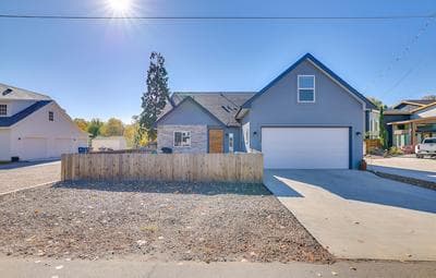 Dog-friendly Boise Home w/ Covered Patio & Grill!