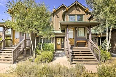 Centrally Located Granby Condo: Ski-in/ski-out!