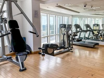 Elite LUX Holiday Homes - Modern Stylish 1bdr Apt With Lake City Views in JLT