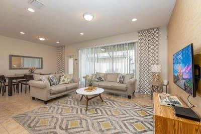 Magical Getaway Near Disney Private Pool + Resort Access, Bbq Grill! 4 Bedroom Townhouse