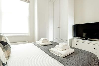 Lillie Road Residence I