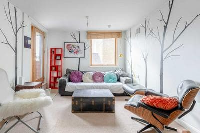 Warm & Inviting 1bedroom Flat With Patio, Camden Town!
