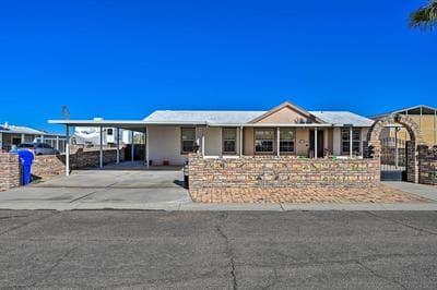 Yuma Vacation Rental w/ Yard & Grills!