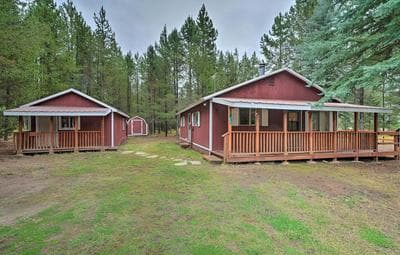 2 Cozy Island Park Cabins w/ Near the Lake!