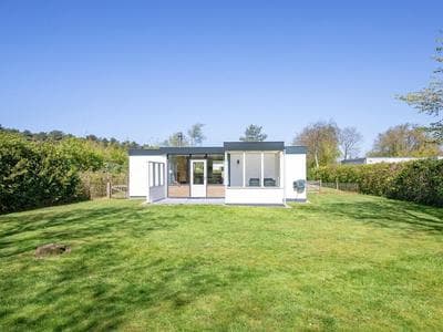 Cozy Holiday Home With hot tub on Texel