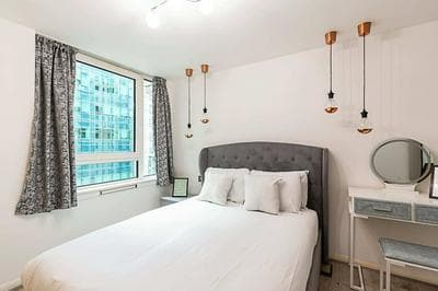 Modern and Minimalist Flat in Vauxhall