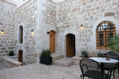 Kaia House