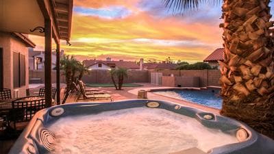 Backyard Playground! Golf Sport Court & Hot Tub!