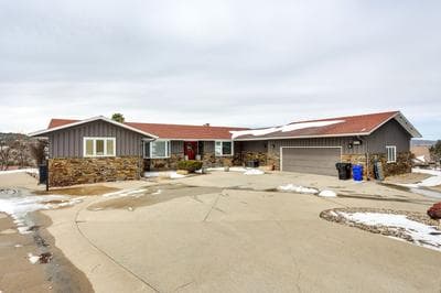 Rapid City Apartment w/ Mountain Views!
