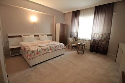 Gold Suite