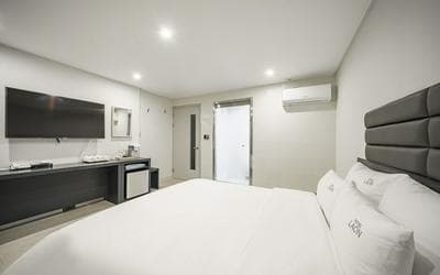Gimhae Samgye Hotel Raon