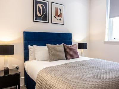 Little Venice Charm Cozy One-bedroom by Sojo Stay