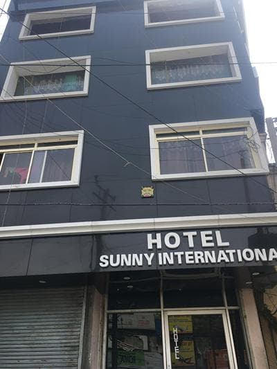 Hotel Sunny International
