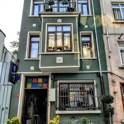 Maria Balat Hotel