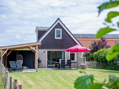 Holiday Home Near Dunes With Wellness Garden