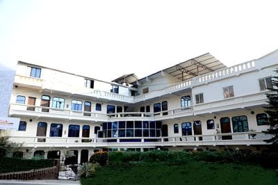 Petals Krish Grand Hotel
