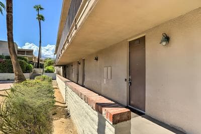 Pool & Hot Tub Access: Palm Desert Studio Condo