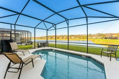 Lake View and Private Pool 4BR at Bella Vida