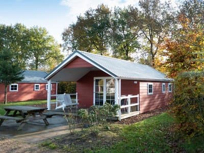 Comfortable Chalet Near Park De Veluwe