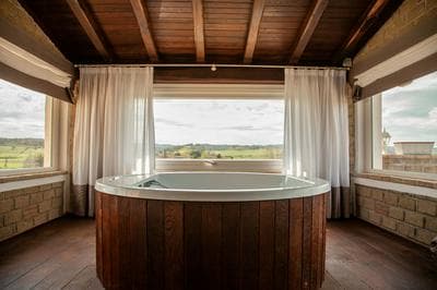 B.O. Spa Suite