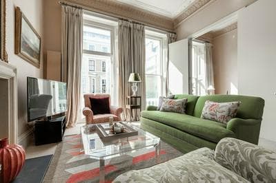 Southwell Gardens II by Onefinestay