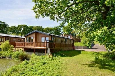 Poppy Lodge Perfect for Bird Watching Stargazing