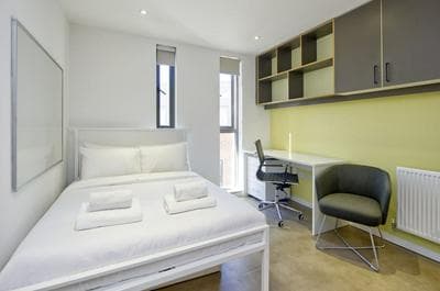 Stylish Student Studio Minutes From Central London