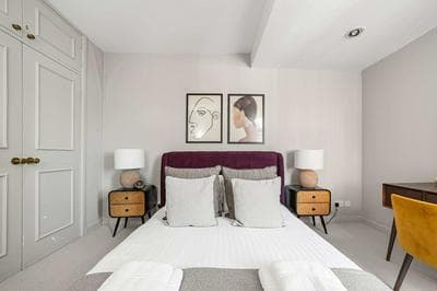 Chic Flat With Stunning City Views