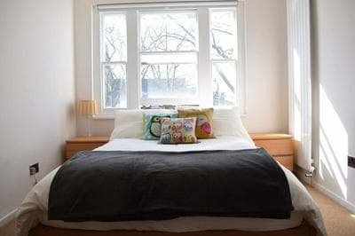 Bright 2 Bedroom Flat - Short Walk to Notting Hill